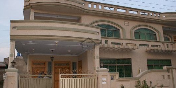 Model Town - 5 Marla House Is Available For Sale IN Gujrat