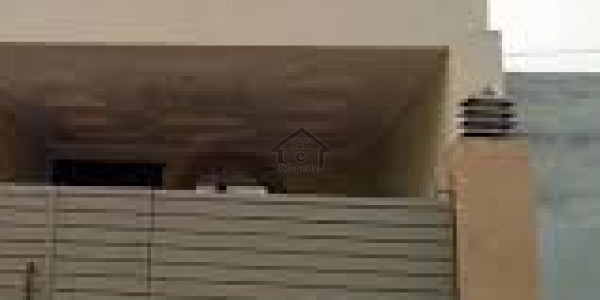 DHA Phase 4 - 300 Sq Yard Maintained Bungalow Available On Prime Location Of Phase 4 IN Karachi