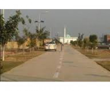 Bahria Town Phase 8 - 10 Marla Plot For Sale On 80 Feet Boulevard Road IN Rawalpindi