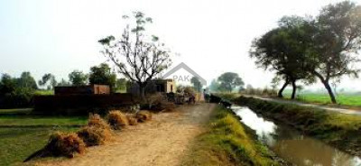 Gulberg Greens - Block E -  5 Kanal Farm House Land Available  IN Islamabad