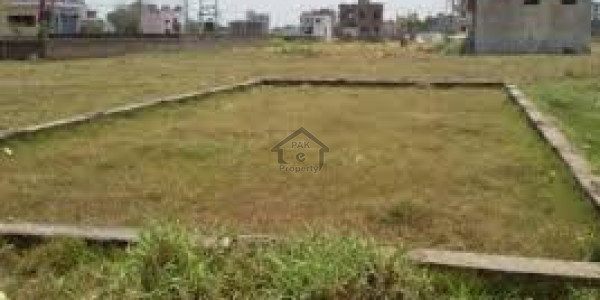 Sadaf Cooperative Housing Society, Gulshan-e-Iqbal Town - Residential Plot is Available for Sale IN Karachi