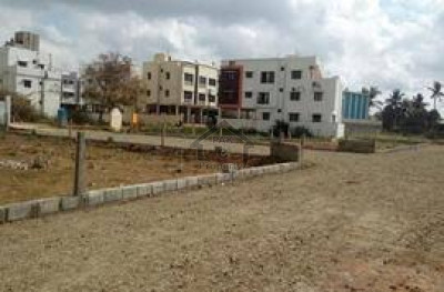 Bahria Town - Usman Block - 8 Marla Plot For Sale In Usman Block Bahria Town IN  Lahore