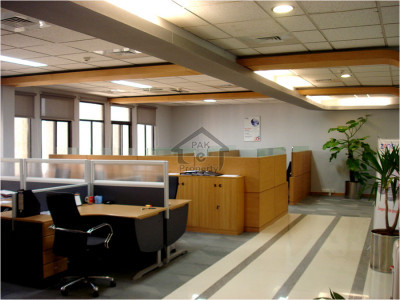 DHA Phase 5, 900 Sq. Ft.- Office Is Available For Sale
