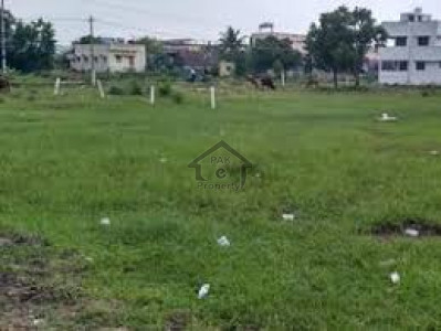 Saadi Garden - Block 3- Urgent For Sale 120 Sq.Yard Plot IN Karachi