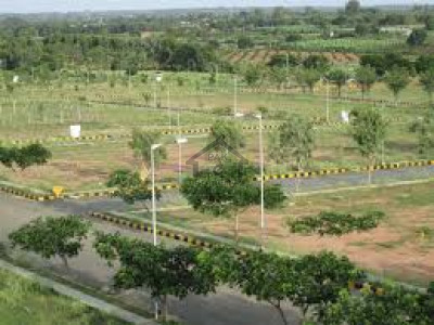 Izmir Town - Block H-22 Marla Corner Facing Park In  Lahore