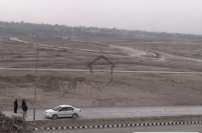 Bahria Town Phase 7,6 Marla Commercial Plot For Sale