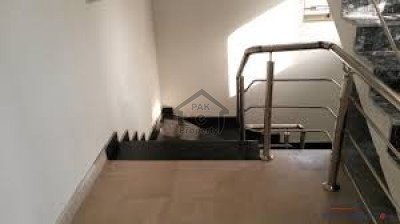 Bahria Town - Precinct 10-House Is Available For Sale In Karachi