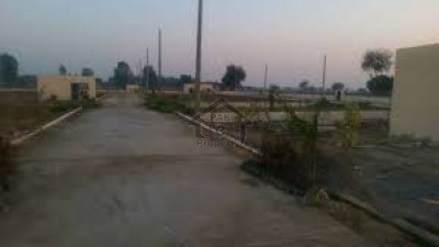 Bahria Town - Johar -10 Marla Residential Facing Park Plot For Sale In Lahore