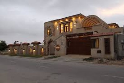 PECHS Block 6-Old Bungalow is Available for Sale In Karachi