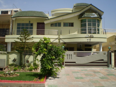 Usman Block-5 Marla-Double Storey Beautiful House For Sale in Okara