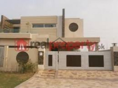 Fateh Town-6 Marla-Double Storey Beautiful Corner House For Sale in Okara