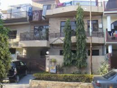 Dar-e-Islam Colony- 4500 sq.ft-Beautiful House For Sale in Gujrat