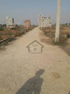 Canal View Housing Scheme-4500 sq.ft-Corner Plot Is Available For Sale In  Gujranwala