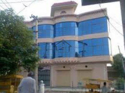 DHA Phase 1 - Block H, - 4 Marla Commercial Building For Sale