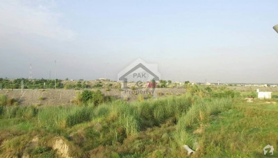 Commercial plot for sale in Shalimar town