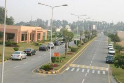 Bahria Town Phase 8 - Block I,-10 Marla-Plot For Sale