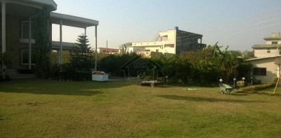 Bahria Town Phase 8 - Block D,- 8 Marla -Plot For Sale