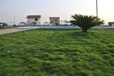 Jinnah Gardens Phase 1, 8 Marla- Plot for sale..