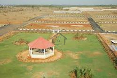 Naval Farms Housing Scheme,-5 Kanal- Farmhouse Land For Sale