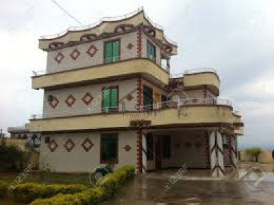 Bhara Kahu- 1 Kanal Double Storey House For Sale.