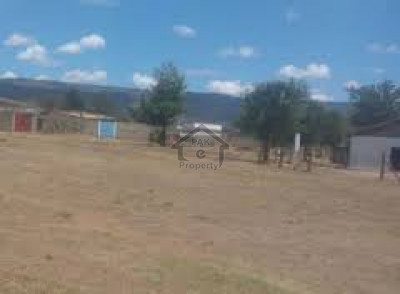 Lake City - Sector M-3 Extension, 10 Marla- plot  For Sale.