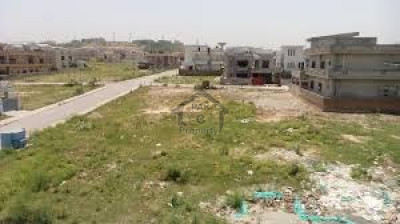 Bahria Town - Shaheen Block,- 1 Kanal - plot For Sale  ..