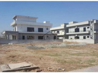 Park View Villas, - 5 Marla - Plot for sale.