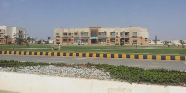 Bahria Town Phase 8 - Block I, -10 Marla - Corner Plot for sale.