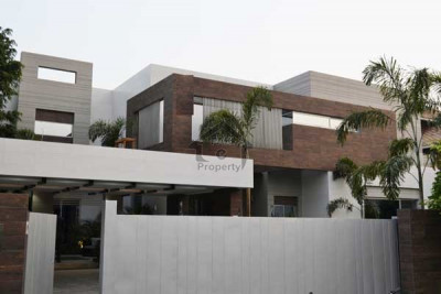 Buch Executive Villas, -7 Marla - House Available For Sale  in Multan.
