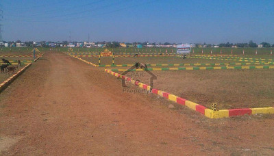 Bahria Town - Ghouri Block, - 1 Kanal - Plot Is Available For Sale.