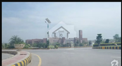 Gulberg Residencia  Islamabad Plot No.1049  Block T Size 7  Marla  Rs.47/50Lac