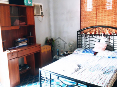 selling home In Ideal location in PECHS Block 6 extension Near k-health care hospital