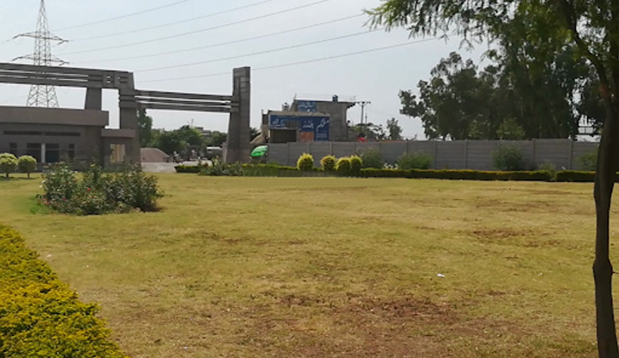 plot and files for sale in roshan pakistan and Cabinet division Cdechs E16 E17 Islamabad