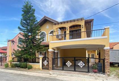 House For Sale In D-17