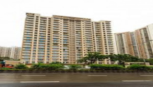 15.5 Marla Flat For Sale In  Clifton - Block 2