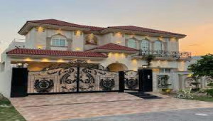 1 kanal House For Sale In DHA Phase 5