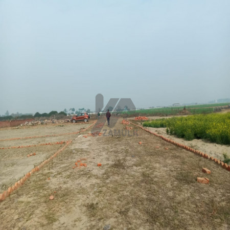 4.4 Marla Plot For Sale In G-14/2