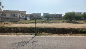 8 Marla Plot For Sale In DHA Phase 9 Prism - Commercial Zone 1