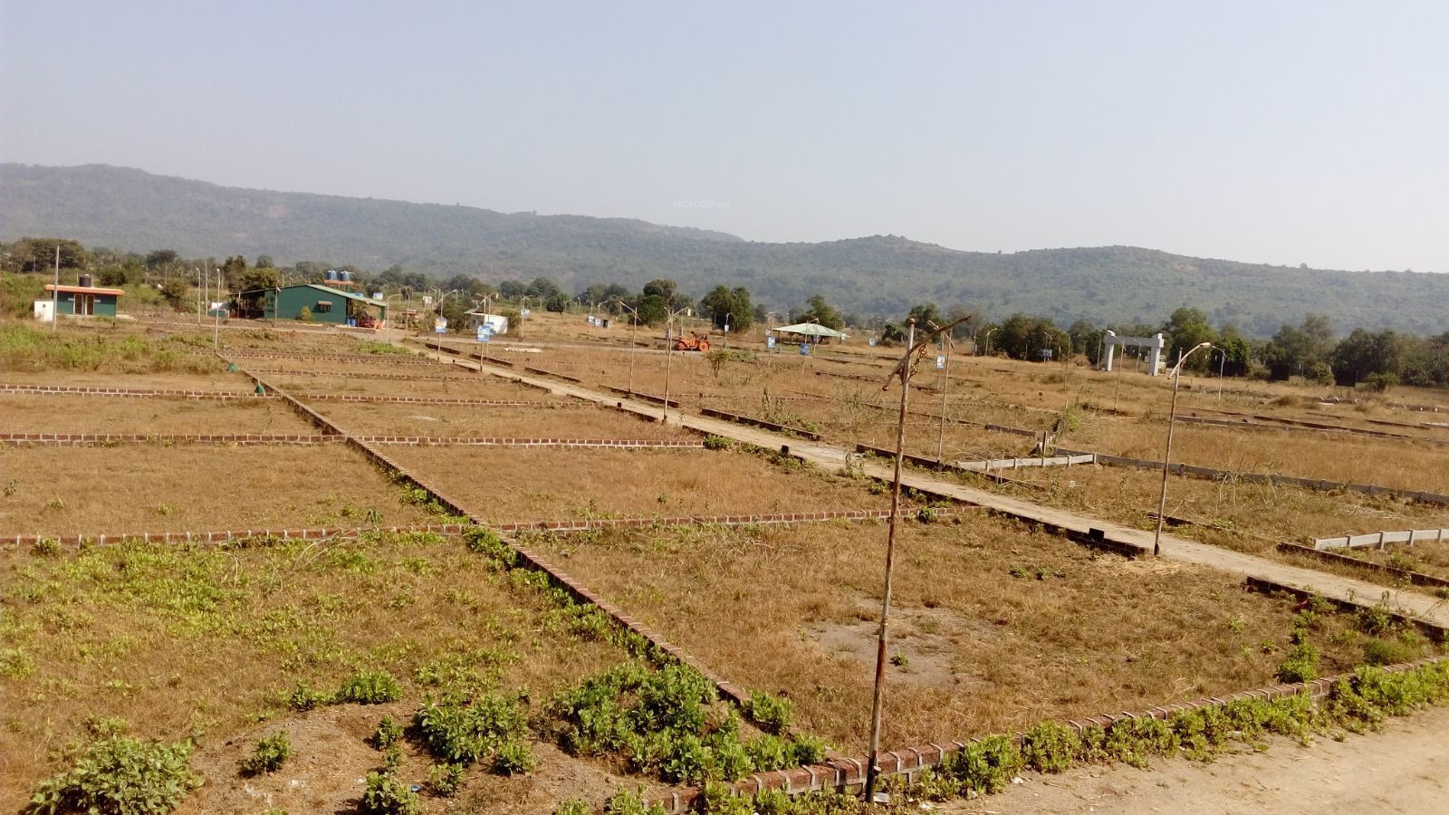 10 Marla Plot For Sale In Lake City - Sector M-3 Extension