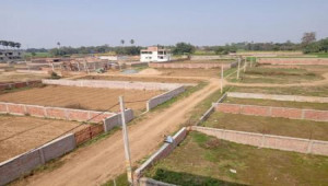 5 Marla Plot For Sale In Bahria Town - Commercial Area