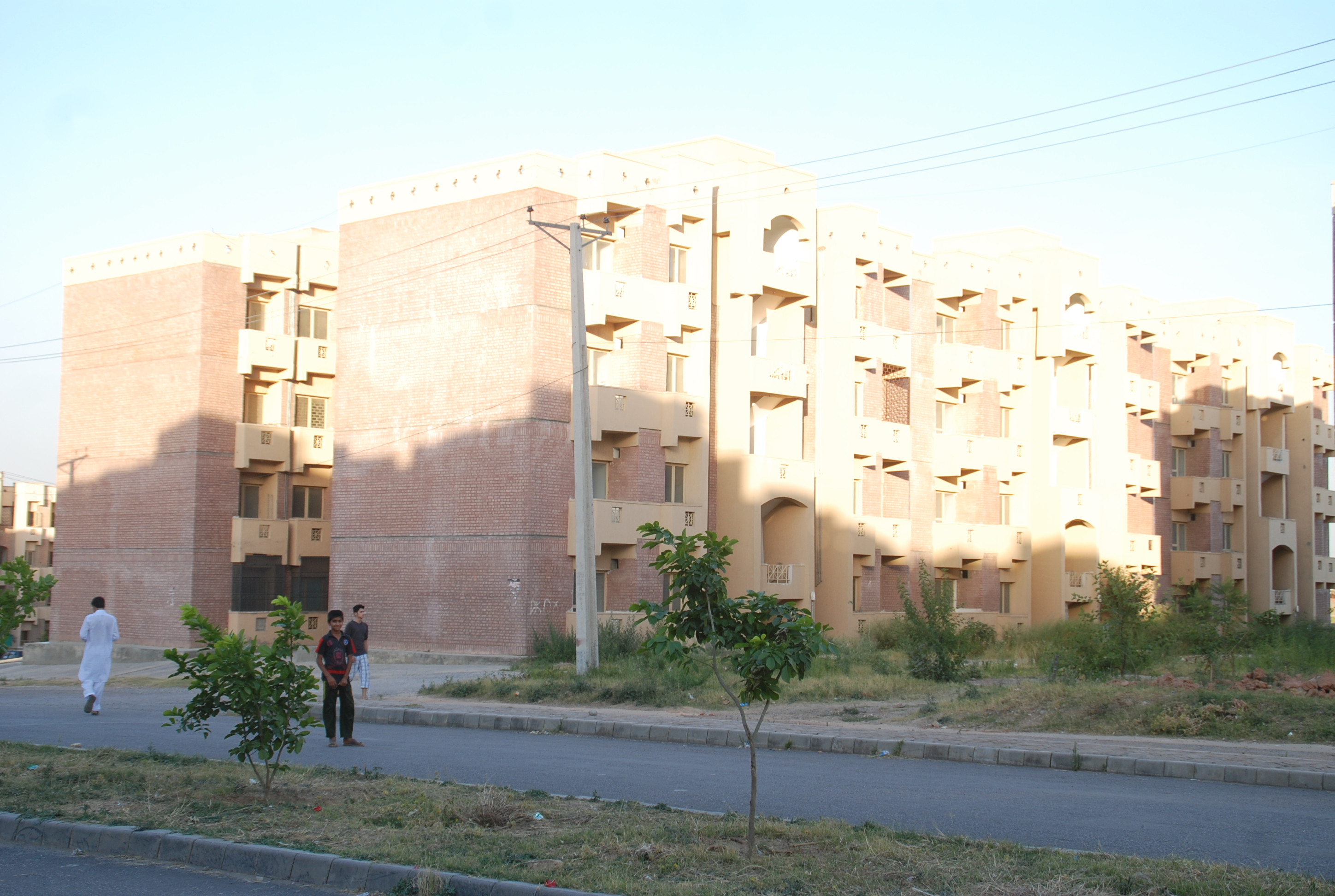 10 Marla Flat For Sale In Askari 10 - Sector F