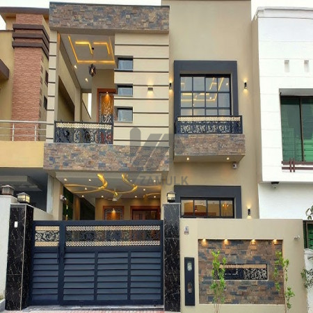 10 Marla Flat For Sale In Askari 10 - Sector F