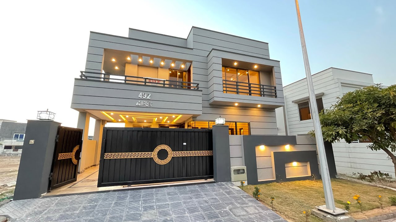 17 Marla House For Sale In Askari 10 - Sector F