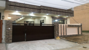 10 Marla House For Sale In Askari 10 - Sector E