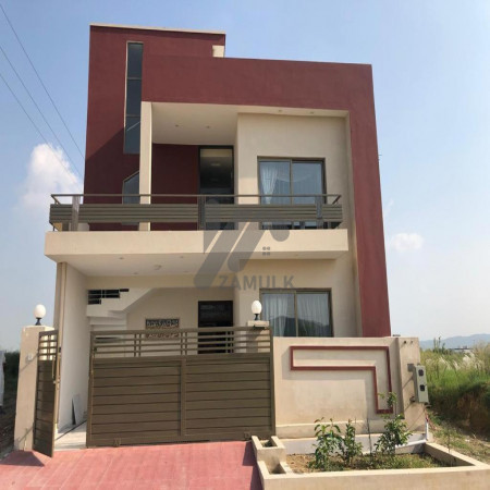 13 Marla House For Sale In Javaid Shahid Road