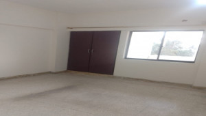 Flat for rent Near johar chorangi Afnan arcade 3bdd Park facing  2 terrace 3rd floor