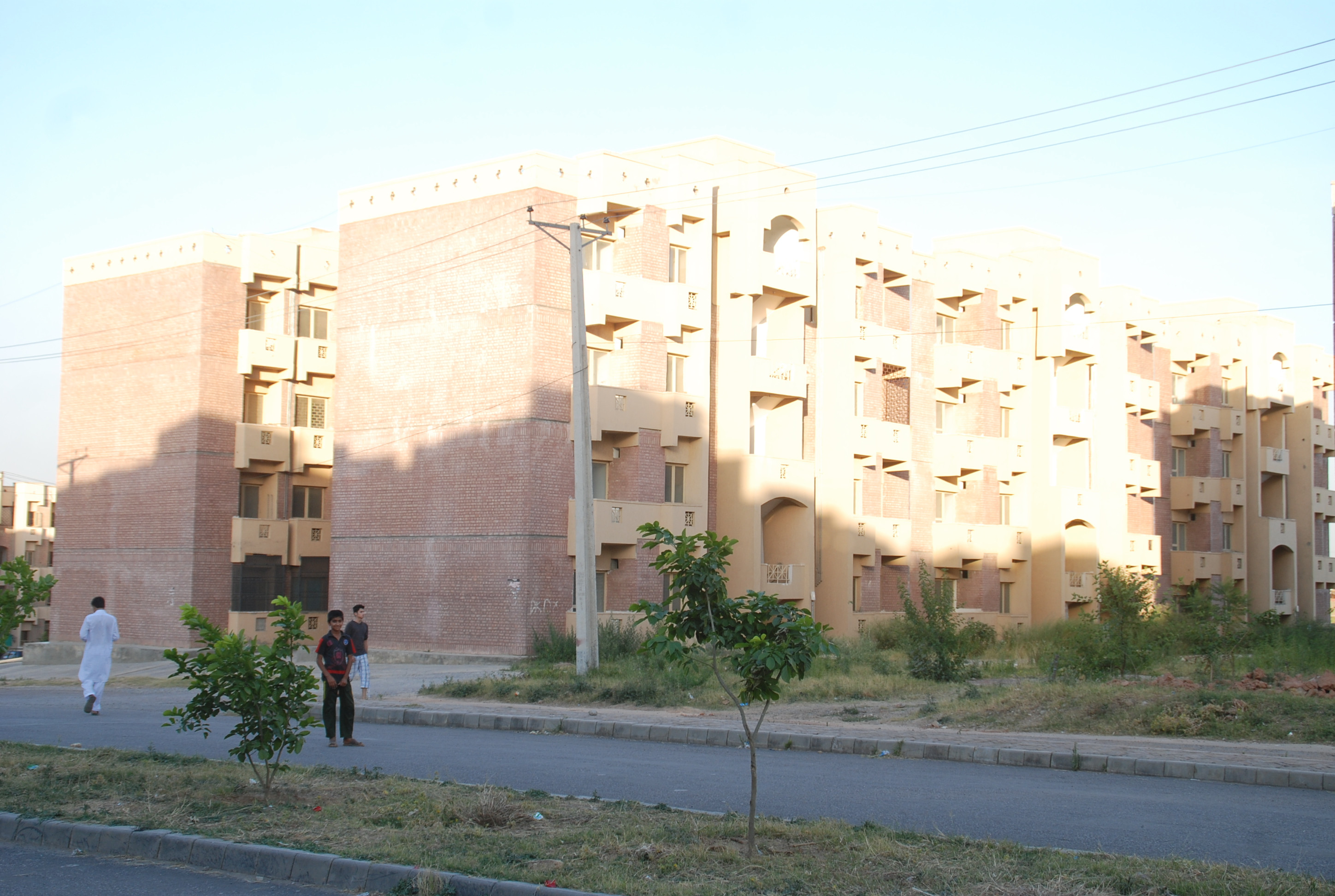 2.2 Marla Flat For Rent In Bahria Town - Tulip Block