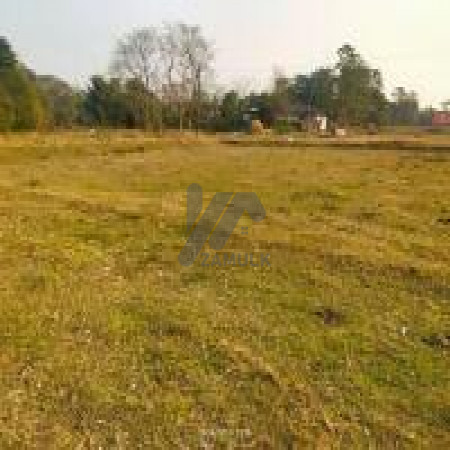 8 Marla Plot For Sale In Faisal Town - F-18