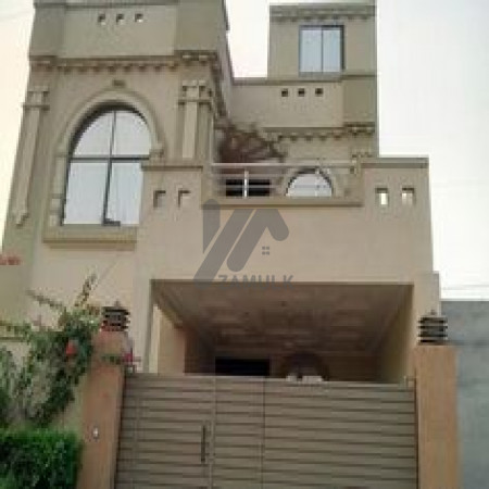 10 Marla House For Rent In Divine Gardens