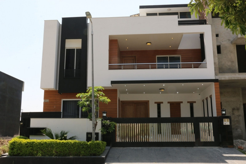 2 Kanal House For Sale In DHA Phase 1